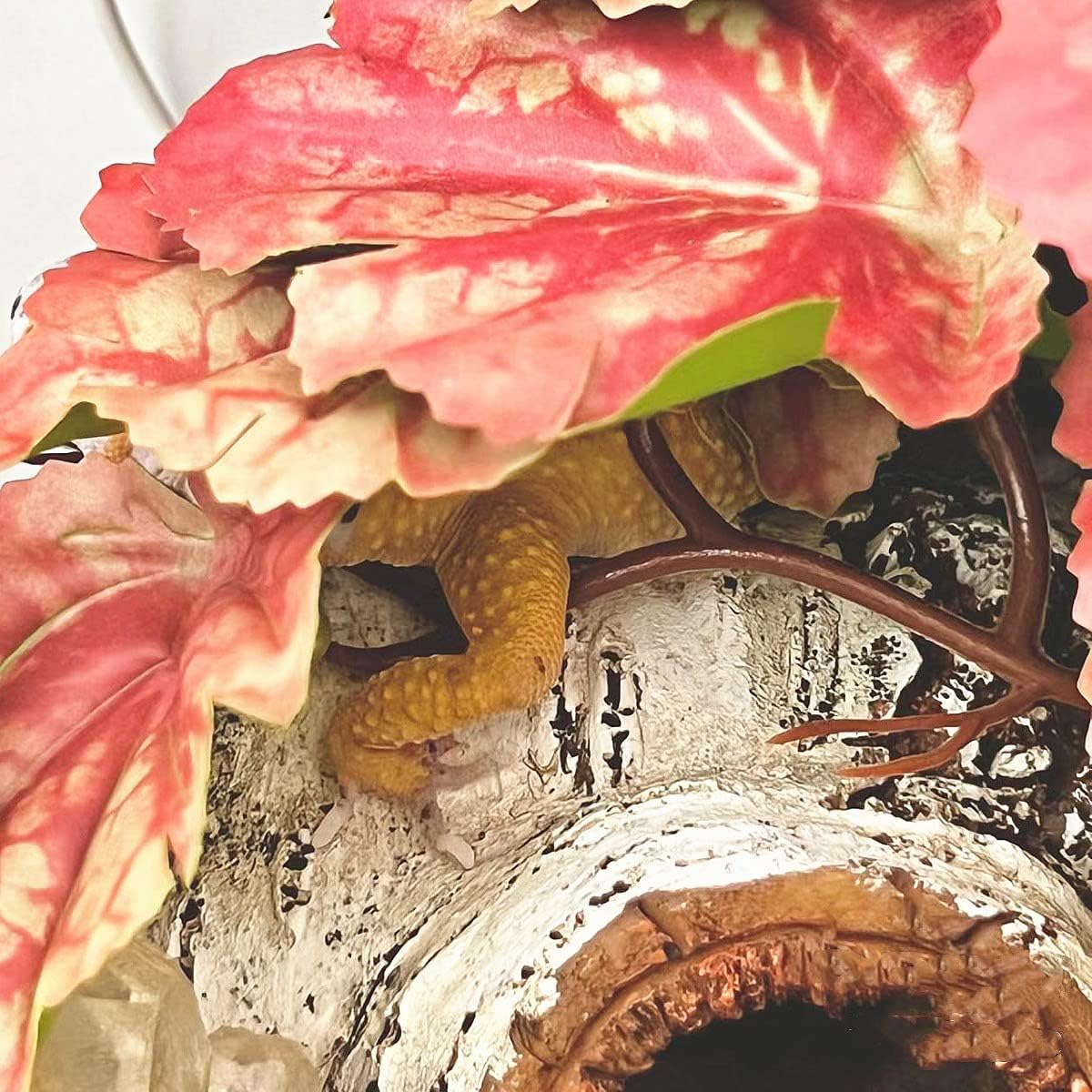 Reptile Plants for Terrarium Decor,Amphibian Habitat Decor,Artificial Plants for Gecko Chameleon Snake Tortoise Tank Accessories with Base (Pink heuchera micrantha)